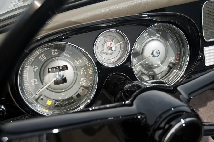 Панель приборов BMW 507 (Series II) 1957 года  (фото 54 из 177)